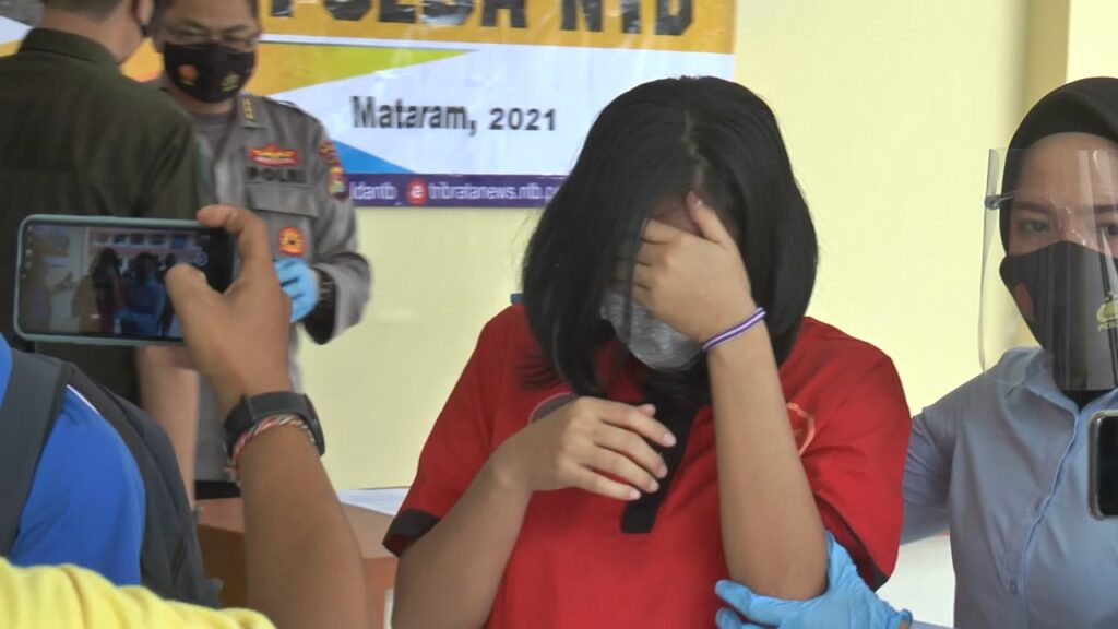 Polisi Menetapkan DW Sebagai Tersangka Karena Tega Menyiram Anaknya Dengan Air Panas