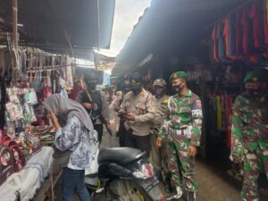 Kesadaran Masyarakat Pengunjung Pasar Tana Mira Menurun, 95 Orang Diberi Sanksi