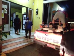 Banjir Mengancam Warga, Gubernur Dr Zul Turunkan Tim dan Bantuan