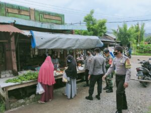 Ops Yustisi di Sekongkang Sasar Tiga Lokasi, 18 Orang Diberi Sanksi