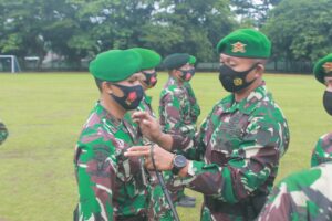 Danyonif 742/SWY Pimpin Sertijab Wadanyon 742