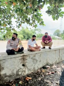 Polsek Taliwang Terus Pantau Debit Air