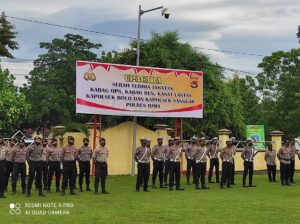 Kapolres Bima Pimpin Sertijab Sejumlah Pejabat Polres
