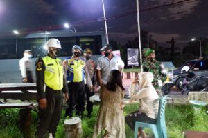 Polres Sumbawa Bersama Instansi Terkait Jaring 33 Pelanggar dan Tutup Tempat Hiburan