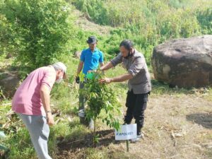 Polres Dompu Ikut Serta Dalam Giat Penghijauan Bersama Pemkab Dompu
