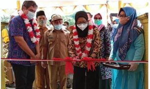 Kementerian Bappenas dan Tim OGP Tinjau Praktek PDPGR di Sumbawa Barat