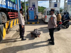 Ops Yustisi Terus Dilakukan di Pelabuhan Poto Tano, 35 Orang Terjaring Tidak Patuhi Prokes