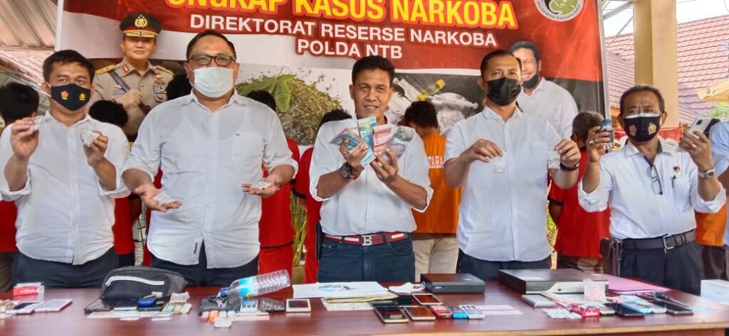 12 Tersangka Narkoba Diringkus Polda NTB, Bandar Besar di Tiga Gili Target Berikutnya