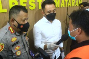 Pedagang Buah Tebas Leher Istri Hingga Tewas Karena Cemburu Diselingkuhi