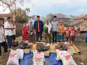 Parpateng Se-Jakarta Beri Bantuan Kepada Korban Kebakaran di Desa Aek Bayur