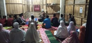 Isi Kultum Saat Sholat Tarawih, Kapolsek Rhee Ajak Tingkatkan Iman dan Taqwa
