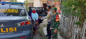 Bhabinkamtibmas Babinsa Bersinergi Dampingi Vaksinasi Bagi Lansia