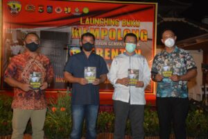 Danrem 162/WB Lounching Buku Mempolong Merenten Rehab Rekon Gempa Lombok