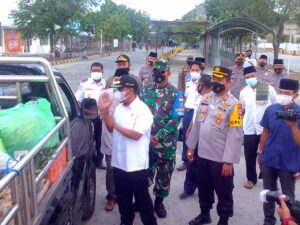 Sidak di Pelabuhan Poto Tano, Wakil Bupati KSB Imbau Warga Tidak Mudik ke Luar Daerah