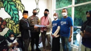 Kabid HI dan Perlindungan Naker KSB Tohirudin, SH sampaikan laporan Kegiatan May Day