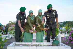 Danrem 162/WB Pimpin Ziarah Rombongan HUT Kodam IX/Udayana Ke-64