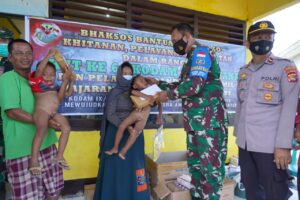 Peringatan HUT Kodam IX/Udayana ke 64, Korem 162/WB Gelar Khitanan Massal di Talonang