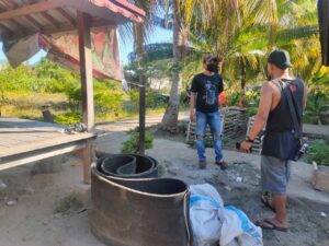 Polisi Bubarkan Judi Sabung Ayam di Sumbawa Barat, Pemain Keteter Melarikan Diri Tinggalkan Ayamnya