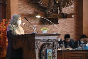 Wagub NTB Berharap Dua Raperda Yang Disetujui DPRD Memberikan Manfaat Bagi Masyarakat