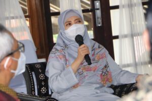 Pemprov NTB Dukung Feodara pada Kompetisi Putri Batik Remaja Nasional