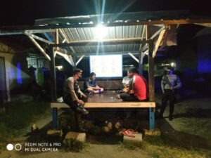 Sambangi Pos Kamling, Polres Sumbawa Ajak Warga Jaga Kamtibmas & Cegah Pandemi Covid-19