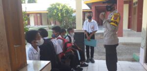 Penerimaan Siswa Baru, Polsek Alas Pantau Penerapan Prokes 5M