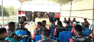 Dansatgas Pamtas Yonif 742/SWY Berikan Apresiasi Binter 4 Bulan Terakhir
