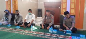 Hadiri Pengajian, Kasat Binmas Polres Sumbawa Ajak Warga Patuhi Protokol Kesehatan