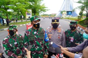 Forkopimda NTB Pantau Penyekatan PPKM Darurat Covid-19 di Kota Mataram