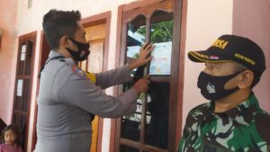 Babinsa, Bhabinkamtibmas dan Kepala Desa Mura Berikan Bantuan Sembako Serta Vitamin Pasien Isolasi Mandiri