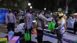 Polres Sumbawa Bersama Instansi Terkait Gencar Gelar OpsGab Skala Besar Dan Bagikan Sembako