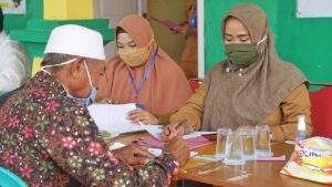 Penyaluran Dana Bantuan Fakir Miskin Oleh BAZNAS KSB Berjalan Lancar