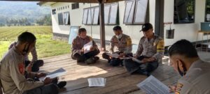 Lantunan Asmaul Husna Bergema di Polsek Brang Rea Setiap Jumat