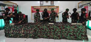 Puluhan Senjata Api Diterima Yonif 742/SWY Dalam Bertugas di Perbatasan RI-RDTL