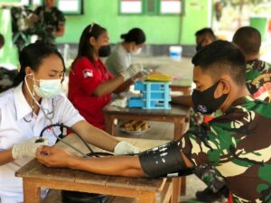 Satgas Yonif 742/SWY Donor Darah, Kepala Markas PMI Belu Berikan Apresiasi