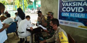 Polsek Dan Puskesmas Alas Gelar Vaksinasi Merdeka Untuk Siswa SMKN Labuhan Alas