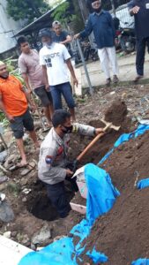 Warga Kelurahan Arab Kenangan Apresiasi Kinerja dan Dedikasi Bripka Andy