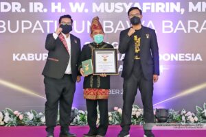 Perjuangan 7 Tahun Tuntaskan Lima Pilar STBM, Sumbawa Barat Masuk Rekor MURI
