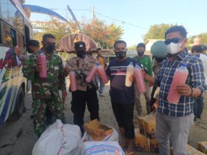 Polsek KP3 Tano Kembali Amankan Ratusan Botol Miras Jenis Tuak dan Brem