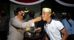 Kapolres Sumbawa Barat Beri Kejutan di Kodim 1628/SB