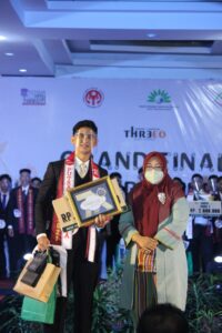 Dari 27 Finalis, Perwakilan Kota Mataram Raih Juara 1 Mister Tourism Indonesia 2021