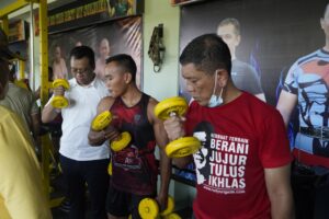 Pupuk Soliditas, TNI-POLRI dan Pemda NTB Olahraga Bersama