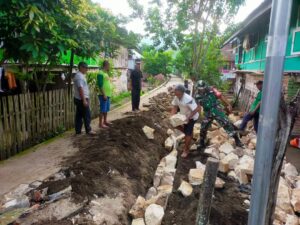 Gelorakan Hidup Sehat, Kodim 1628/SB Bersihkan Pangkalan dan Gotong Royong di Sejumlah Lingkungan