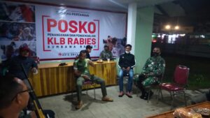 Anjing Rabies Meresahkan, Babinsa Jajaran Kodim 1628/ Sumbawa Barat Turun Tangan