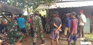 Potret Indahnya Kebersamaan Satgas TMMD 114 Kodim 1628/Sumbawa Barat Dengan Masyarakat