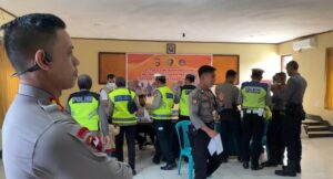 Pastikan personilnya bersih dari Narkoba, Polres Dompu gelar tes urine