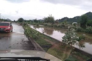 Warga Minta Jalan Dua Tambak Sari – Poto Tano Ditutup