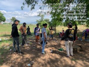 Grebek Judi Sabung Ayam, Polisi Bakar Gelanggang, Pelaku Lari Tunggang Langgang