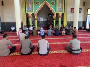 Rutin, Polres Dompu Gelar Tahlilan dan Yasinan di Masjid Polres Setiap Jum’at