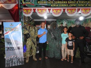 Stand Kodim 1628/SB dan Persit KCK Cabang XLIV Diserbu Pengunjung Pameran